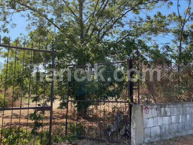 Satılık 2442 m² Konut İmarlı Arsa - Alsancak, Girne - 8