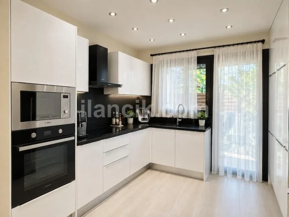 Girne Doğanköy'de Satılık Mobilyalı 4 Odalı Villa - 5