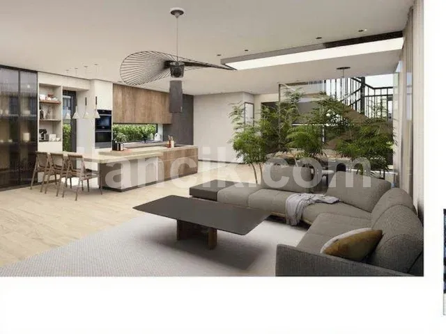 Girne Lapta'da Satılık 4 Yatak Odalı Lüks Villa - 4