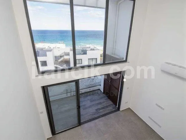 Satılık 1+1 Penthouse - Tatlısu, Mağusa - 5