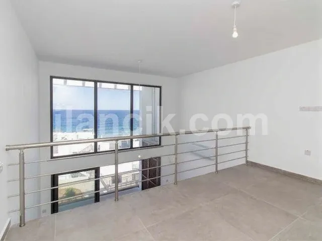 Satılık 1+1 Penthouse - Tatlısu, Mağusa - 9