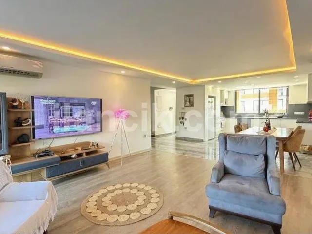 Satılık 2 Yatak Odalı Penthouse - Girne Merkez - 5