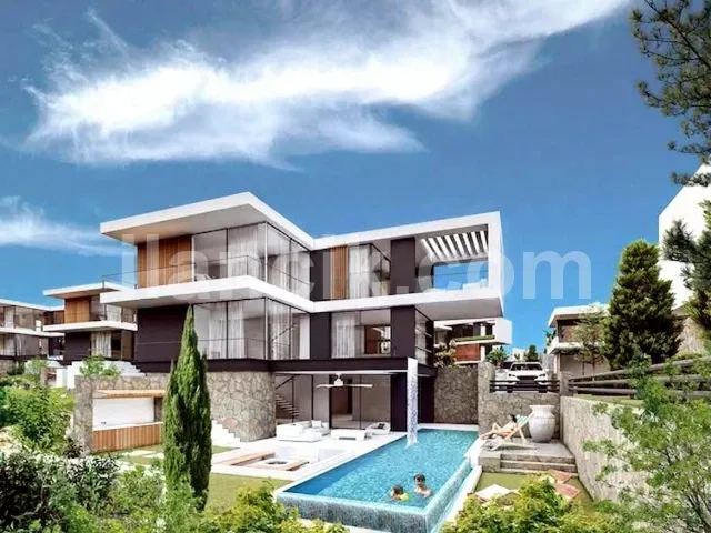 Satılık 4 Yatak Odalı Lüks Villa - Çatalköy, Girne