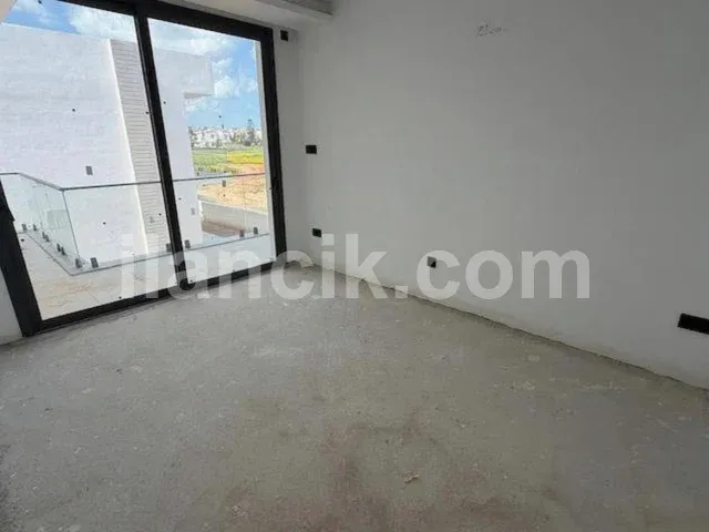 Satılık 4+1 Müstakil Villa - Long Beach, İskele - 15