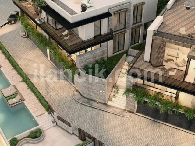 Edremit'te Satılık 3+1 Penthouse - Bahçe ve Teraslı