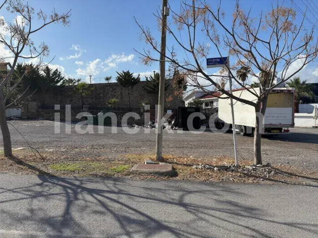 Karaoğlanoğlu'nda Satılık 250 m² Konut İmarlı Arsa - 5