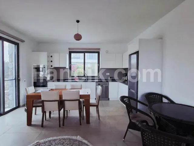Küçük Erenköy'de Satılık 3 Odalı Bungalov - Mağusa - 4