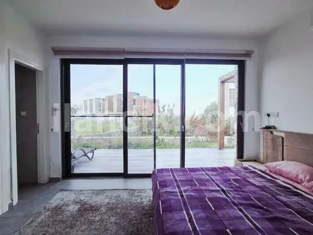 Küçük Erenköy'de Satılık 3 Odalı Bungalov - Mağusa - 10