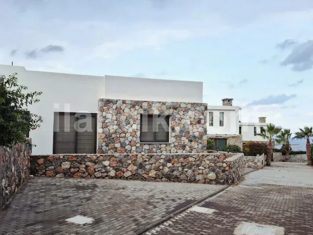Küçük Erenköy'de Satılık 3 Odalı Bungalov - Mağusa - 20