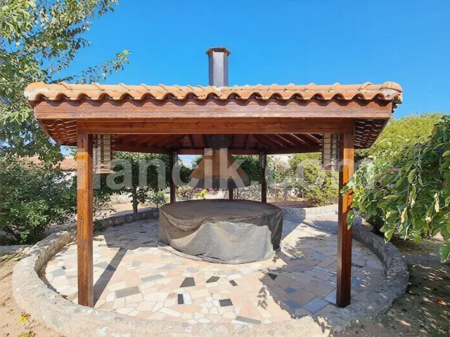 Satılık 5 Yatak Odalı Villa - Karşıyaka, Girne - 8