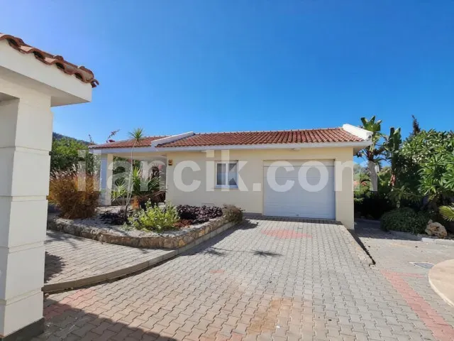 Satılık 5 Yatak Odalı Villa - Karşıyaka, Girne - 14