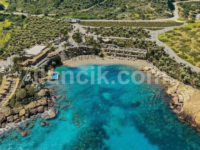 Satılık 3 Yatak Odalı İkiz Villa - Kayalar, Girne - 2