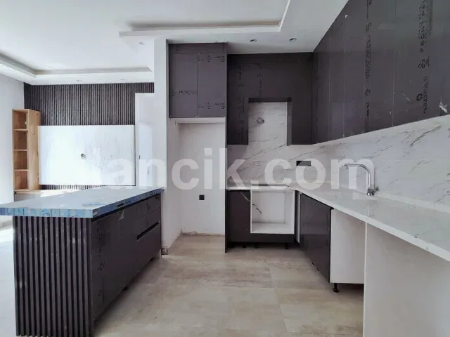 Satılık 2+1 Daire, Havuz ve Bahçe ile Lapta Girne - 4