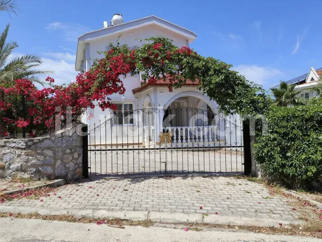 Satılık Villa, Esentepe, Girne - Denize Yakın Konumda