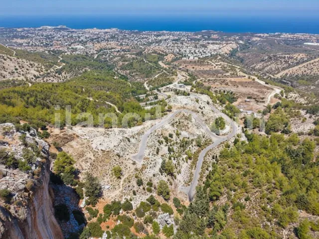 Satılık Konut İmarlı Arsa - Çatalköy, Girne - 2