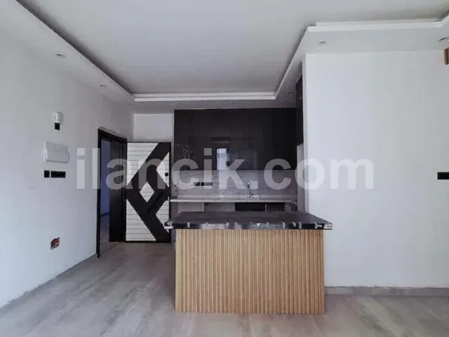 Satılık 2+1 Daire, Havuz ve Bahçe ile Lapta Girne - 20