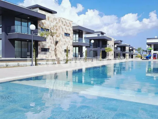 Alsancak'ta Satılık 2 Yatak Odalı Penthouse - Girne - 2
