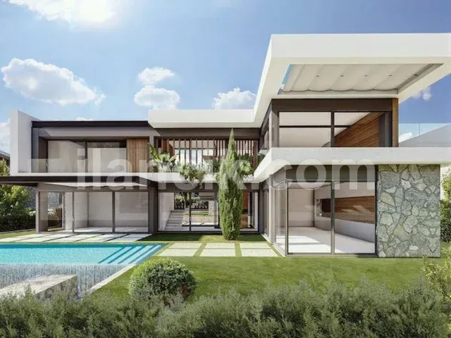 Satılık 4 Yatak Odalı Lüks Villa - Çatalköy, Girne - 2