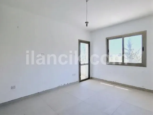 Satılık 3 Yatak Odalı Daire, Lapta Girne - Deniz Manzaralı - 6