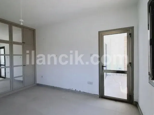 Satılık 3 Yatak Odalı Daire, Lapta Girne - Deniz Manzaralı - 7