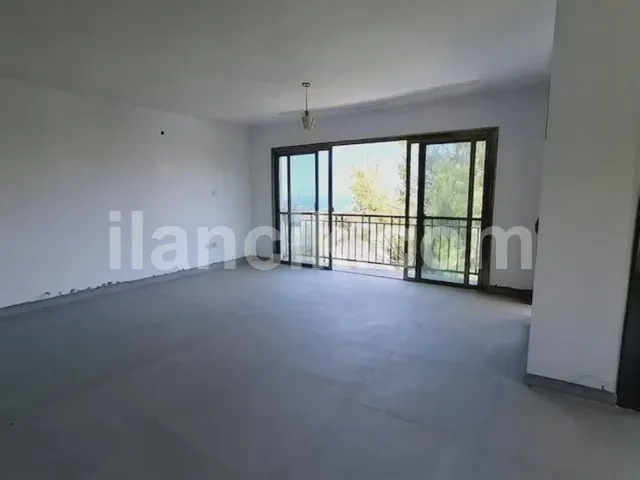 Satılık 3 Yatak Odalı Daire, Lapta Girne - Deniz Manzaralı - 13