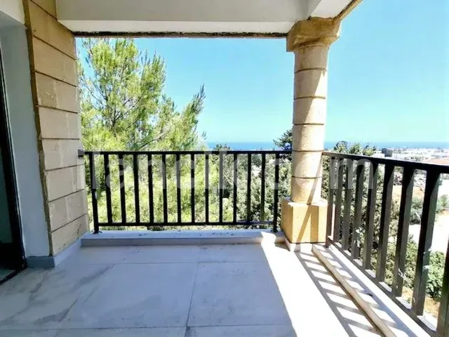 Satılık 3 Yatak Odalı Daire, Lapta Girne - Deniz Manzaralı - 16