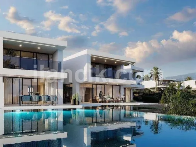 Satılık 5 Yatak Odalı Lüks Villa - Çatalköy, Girne