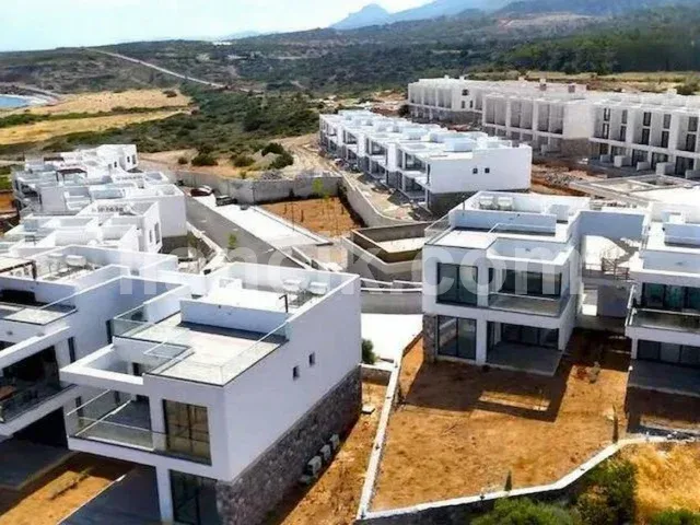 Satılık 2 Yatak Odalı Daire - Tatlısu, Mağusa - 3