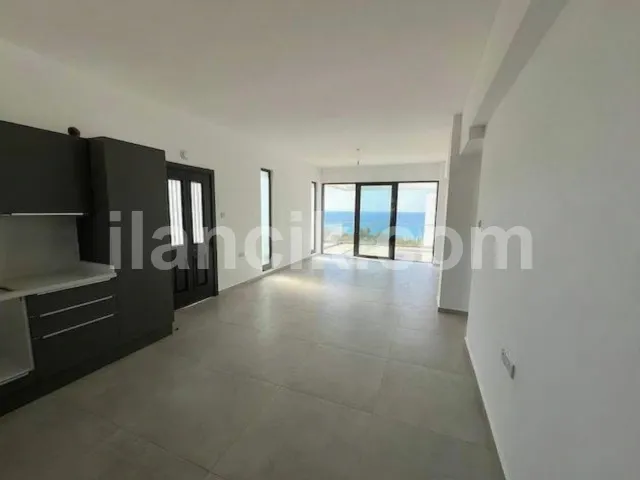 Satılık 2 Yatak Odalı Daire - Tatlısu, Mağusa - 6