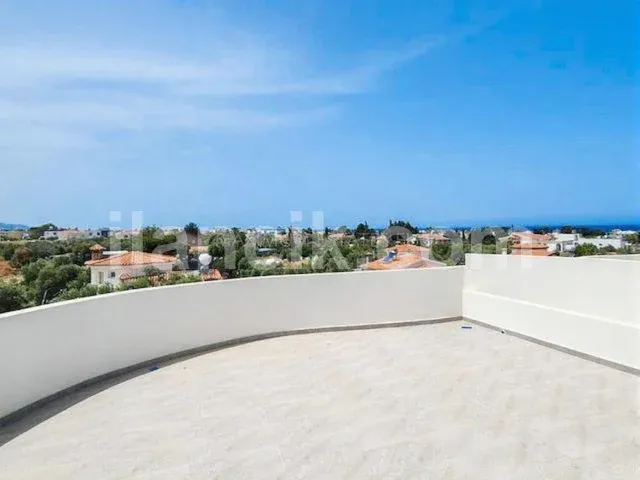 Satılık 3 Yatak Odalı İkiz Villa - Lapta, Girne - 11