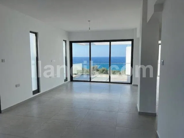 Satılık 2 Yatak Odalı Daire - Tatlısu, Mağusa - 14