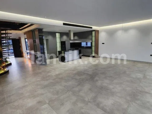 Çatalköy'de Satılık 4 Yatak Odalı Lüks Villa - 15