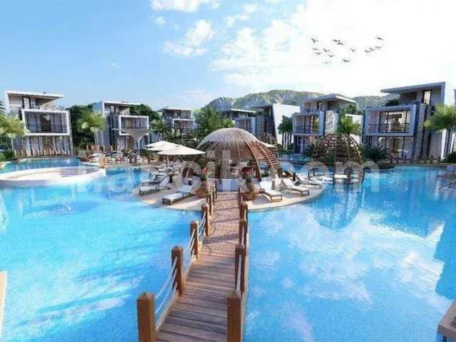 Lapta'da Satılık 2+1 İkiz Villa - Denize 400 Metre - 2