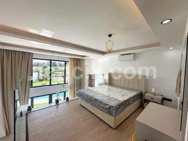 Karşıyaka'da Satılık 2 Yatak Odalı Bahçeli Daire - 7