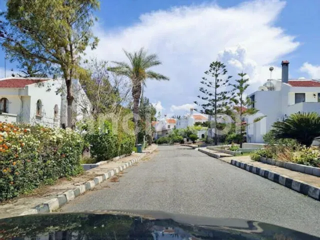 Sadrazamköy'de Satılık 3 Odalı Deniz Kenarı Villa - 4