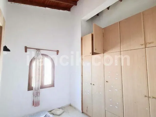 Sadrazamköy'de Satılık 3 Odalı Deniz Kenarı Villa - 9