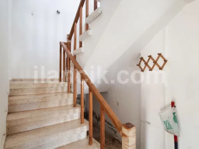 Sadrazamköy'de Satılık 3 Odalı Deniz Kenarı Villa - 12