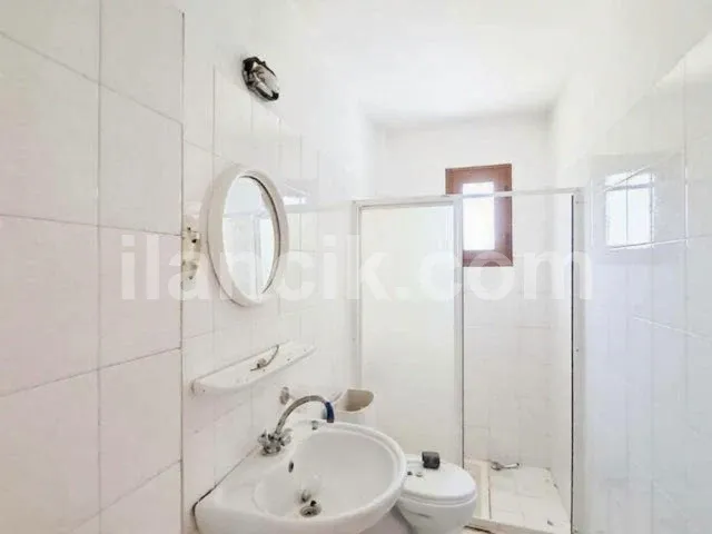 Sadrazamköy'de Satılık 3 Odalı Deniz Kenarı Villa - 14