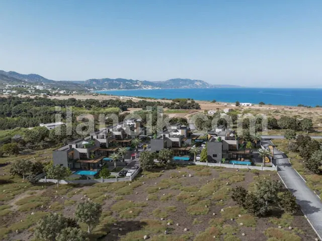 Satılık 4 Yatak Odalı Villa - Karşıyaka, Girne