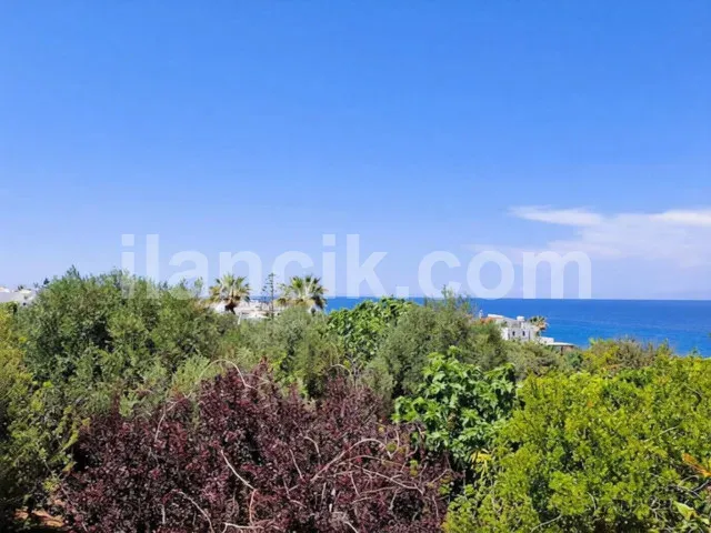 Sadrazamköy'de Satılık 3 Odalı Deniz Kenarı Villa - 18