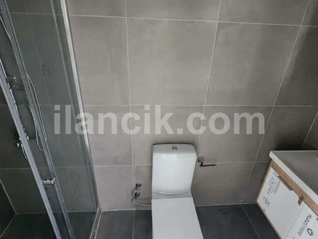 Alsancak'ta Satılık 2 Yatak Odalı Penthouse - Havuzlu Site - 13