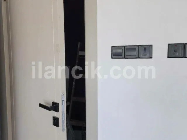 Girne Doğanköy'de Satılık 215 m² Ticari Alan - 6