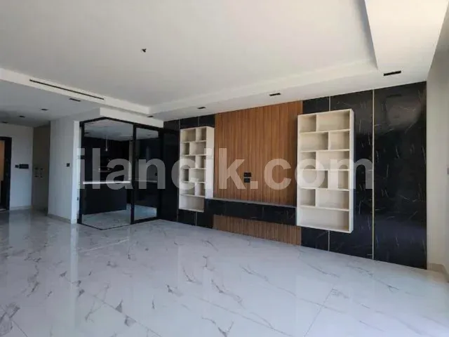 Satılık 4 Yatak Odalı Daire - Doğanköy, Girne - 2