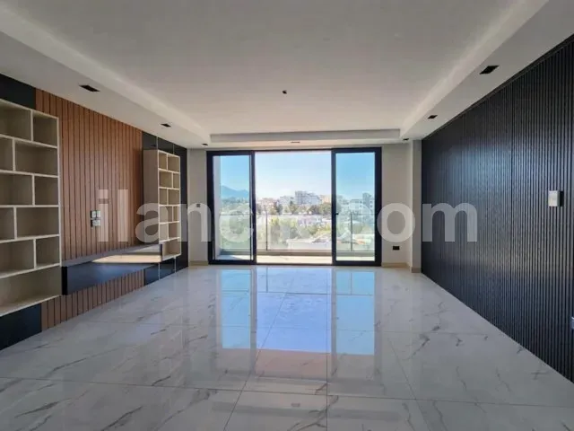 Satılık 4 Yatak Odalı Daire - Doğanköy, Girne - 6