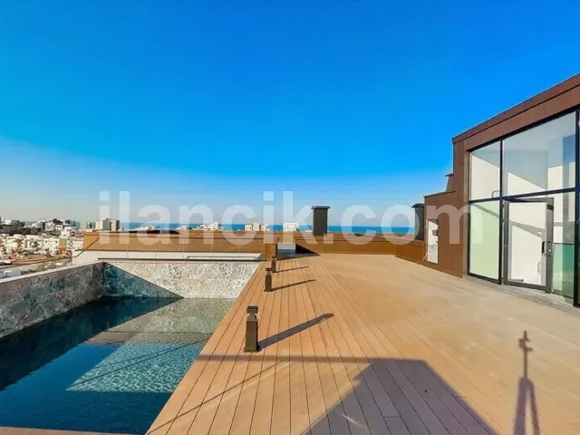 Satılık 4 Yatak Odalı Daire - Doğanköy, Girne - 7
