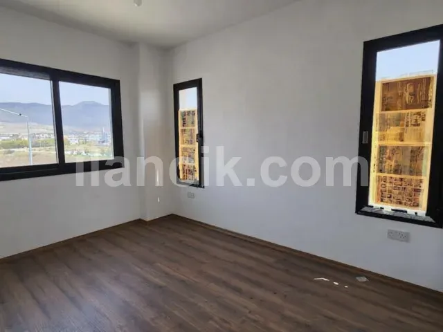 Satılık 3 Yatak Odalı Villa, Boğaz Girne - Çatı Teraslı - 8