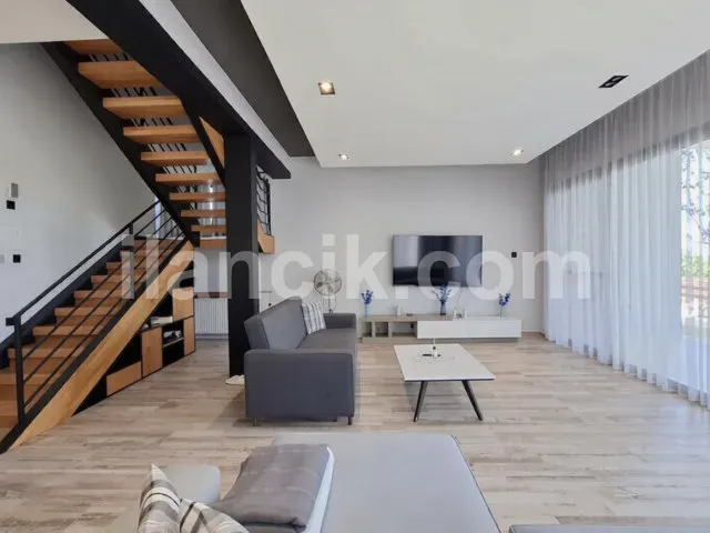 Edremit'te Satılık 3+1 Modern Villa - Girne