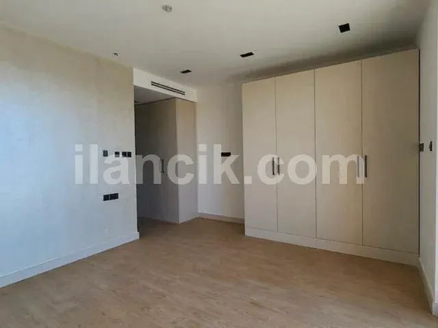 Satılık 4 Yatak Odalı Daire - Doğanköy, Girne - 14