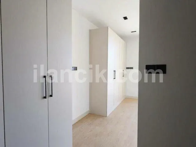 Satılık 4 Yatak Odalı Daire - Doğanköy, Girne - 15