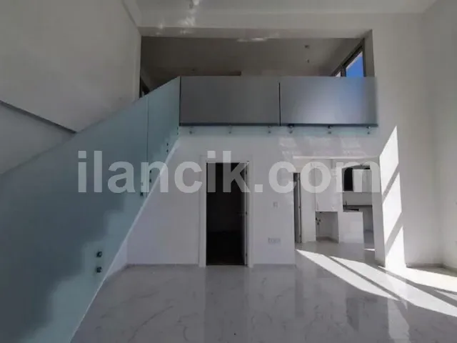 Alsancak'ta Satılık 2+1 Penthouse - Denize 500m Mesafede - 5